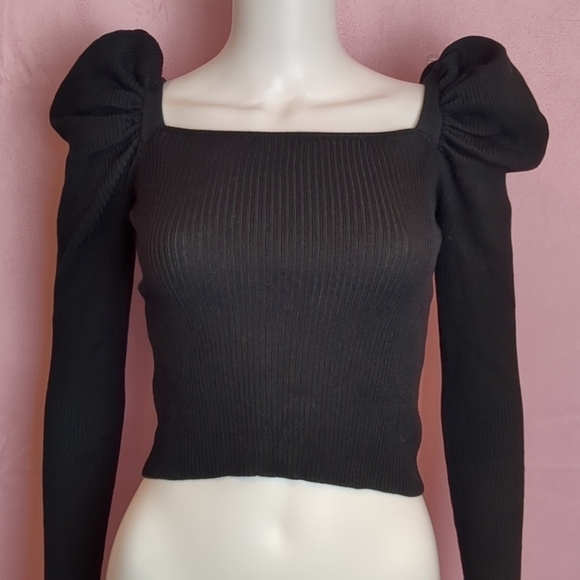 Nasty Gal Sleeve It at the Door Square Neck Knit Long Sleeve Crop Top size Small - Picture 1 of 6
